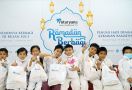 Puluhan Anak Yatim Terima Santunan dari Rotaryana Prima - JPNN.com