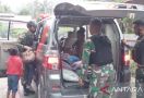 Lihat Aksi Prajurit TNI di Perbatasan Papua, Bikin Bangga - JPNN.com