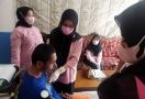Ratusan ODGJ Binaan Yayasan Jambrud Biru Bekasi Jalani Pemeriksaan Kesehatan - JPNN.com