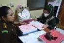 Ini Lho Sosok Bunda Mirna, Pengusaha Tambang Emas Ilegal di Maluku - JPNN.com