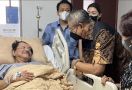 SBY Menjenguk Hendropriyono di RSPAD Jakarta - JPNN.com