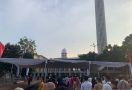 Masjid Istiqlal Penuh, Warga Sudah Berdatangan Sebelum Subuh - JPNN.com