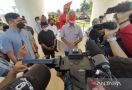 Ganjar Berziarah ke Makam Sultan Hasanuddin dan Pangeran Diponegoro - JPNN.com