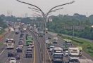 One Way dan Contraflow Disetop, Lihat Penampakan Tol Jakarta-Cikampek Pagi Ini - JPNN.com