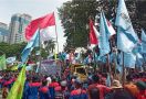 Besok, 60 Ribu Buruh Akan Turun ke Stadion Gelora Bung Karno - JPNN.com