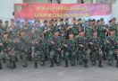 Lihat, Ratusan Prajurit TNI Bersenjata Tiba di Merauke - JPNN.com