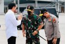 Jelang Hari Pancasila, Jokowi Tinggalkan Jakarta, Irjen Fadil Menunduk - JPNN.com