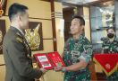 Jenderal Andika Mempersilakan Singapura Mengikuti Garuda Shield - JPNN.com