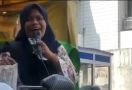 Wahai Pengamen Wanita Bersuara Merdu, Anda Ditunggu Kapolres Karawang Lho... - JPNN.com