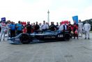 Berpose dengan Pembalap Formula E, Anies Baswedan Sebut Jakarta Siap Jadi Kota Global - JPNN.com