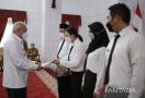 Hamdalah, 685 Guru Honorer Terima SK Pengangkatan PPPK - JPNN.com