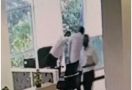 Viral Video Atasan Meninju Bawahan di Bekasi, Begini Respons Ditjen Pajak, Tegas - JPNN.com