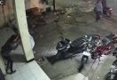 Video Viral Pencuri Motor Menembak Warga di Bekasi, Menegangkan - JPNN.com