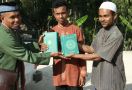 Muslim NTT Terharu Bisa Mendapatkan Al-Qur'an  - JPNN.com