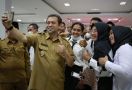 Ratusan Guru Honorer di Kukar Akhirnya Terima SK PPPK, Mohon Ingat Pesan Penting Ini - JPNN.com