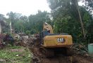Bencana Tanah Bergerak di Lebak, Jalan Antardesa Terputus, 1 Rumah Warga Rusak - JPNN.com