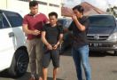 Pujianto Ditusuk Gelandangan, Pegawai Dinsos Muba Berhamburan, Banjir Darah - JPNN.com