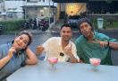 Raffi Ahmad dan Nagita Slavina Ajak Ronaldinho Makan di Pinggir Jalan, Ini Menunya - JPNN.com