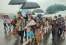 Tiba di Papua Barat Disambut Prosesi Adat, Irjen Daniel Sampaikan Pesan Khusus Kapolri - JPNN.com