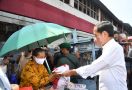 Setelah Temui para Jenderal, Jokowi Bawa Iriana ke Lokasi Ini, Sangat Jomplang - JPNN.com