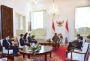Di Depan Luhut, Jokowi Bahas Proyek Besar dengan Utusan dari China di Istana, Apa Saja? - JPNN.com