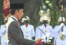 Lantik Ratusan Perwira TNI-Polri, Jokowi Pamerkan Kunjungannya ke Ukraina-Rusia - JPNN.com