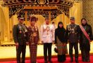 Panglima TNI Jenderal Andika Menerima Bintang Penghargaan Dari Sultan Brunei - JPNN.com