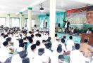 Giliran Ulama dan Kiai di Jawa Barat Menyatakan Dukungan Untuk Ganjar - JPNN.com