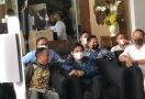Mardani Maming Tiba di KPK untuk Menjalani Pemeriksaan Sebagai Tersangka, Singgung Soal DPO - JPNN.com