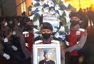 Pemakaman Secara Kedinasan Polri Mengembalikan Martabat Brigadir J - JPNN.com