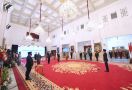 Jokowi Anugerahi Ratusan Orang Tanda Kehormatan, dari Jenderal hingga Dokter Gigi - JPNN.com