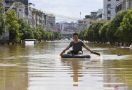 Banjir Bandang Hantam China, Belasan Orang Tewas - JPNN.com
