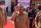 Orang Kaya di Riau Masih Ada yang Seperti Ini, Gubernur Syamsuar Prihatin - JPNN.com