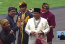 Prabowo Bangkit dari Kursi, Lalu Ikut Berjoget saat 'Ojo Dibandingke' Dinyanyikan - JPNN.com