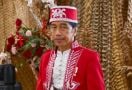 Jadi Irup Upacara Detik-detik Proklamasi, Jokowi Pakai Baju Adat Ini? Warnanya Menyala - JPNN.com