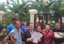 Kamaruddin Jemput 5 Surat Kuasa Baru Keluarga Brigadir J, Ferdy Sambo-Benny Mamoto Siap-Siap Saja - JPNN.com
