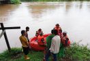 Mandi di Sungai Brayeun Aceh Besar, 4 Santri Hilang Terseret Arus - JPNN.com