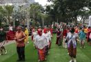 Lewat Tarian, Ratusan Perempuan Suarakan Kebaya Goes To UNESCO - JPNN.com