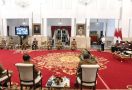 Jokowi Kumpulkan Kepala Daerah, Harap APBD Bantu Ringankan Dampak Kenaikan Harga BBM - JPNN.com