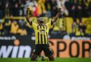 Diwarnai Tekel Horor kepada Marco Reus, Bocah 17 Tahun Jadi Pahlawan Borussia Dortmund - JPNN.com