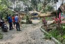 Puting Beliung Memorakporandakan 15 Rumah di Tangerang, Ada Korban - JPNN.com