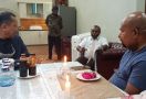 Lukas Enembe Tersangka di KPK, Tokoh Adat Papua Sampaikan Permintaan Serius - JPNN.com