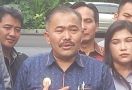 Konon, Brigjen Hendra Gunakan Jet Pribadi ke Jambi untuk Bertemu Keluarga Brigadir J, Kamaruddin Simanjuntak Merespons - JPNN.com
