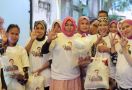 UKM Sahabat Sandi Makassar Gelar Bazar Sembako Murah & Bagikan Ribuan Makanan Cepat Saji - JPNN.com