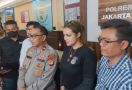 Gegara Konten Prank, Baim Wong dan Paula Verhoeven Dilaporkan ke Polisi - JPNN.com