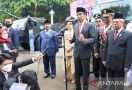 Jokowi: Prajurit TNI Itu Pantang Menyerah - JPNN.com