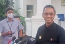 Heru Bantah Kunker Jokowi ke Jatim Batal karena Pesawat Kepresidenan Rusak - JPNN.com