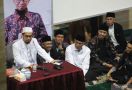 Khusus Warga Sumbar, Simak Pesan Penting dari Ustaz Adi Hidayat - JPNN.com