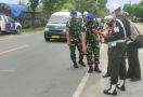 Detik-detik Anggota TNI Berpangkat Peltu dan Istri Tewas Ditabrak Anaknya di Balikpapan - JPNN.com