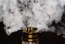 5 Jurus Bea Cukai untuk Memberantas Peredaran Rokok Elektrik Ilegal - JPNN.com